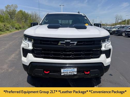 Iridescent Pearl Tricoat 2023 Chevrolet Silverado 1500 LT Trail Boss