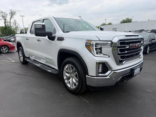 White Frost Tricoat 2021 GMC Sierra 1500 SLT