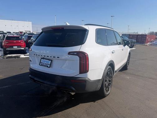 2022 Kia Telluride SX