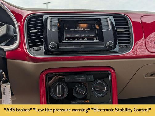 Tornado Red/Beige Roof 2019 Volkswagen Beetle 2.0T S