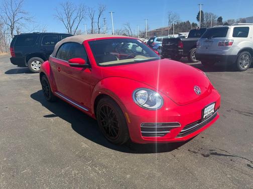 2019 Volkswagen Beetle 2.0T S