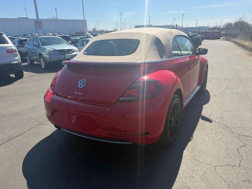 2019 Volkswagen Beetle 2.0T S