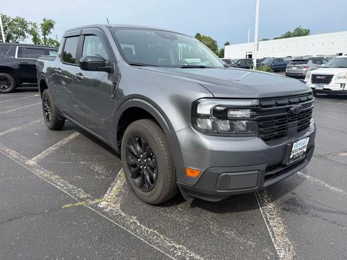 Gray Metallic 2024 Ford Maverick Lariat