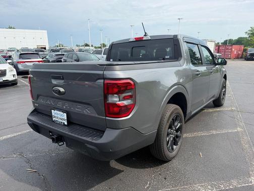 Gray Metallic 2024 Ford Maverick Lariat