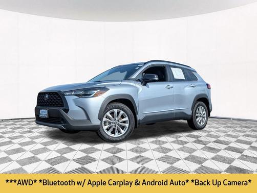 2025 Toyota Corolla Cross LE