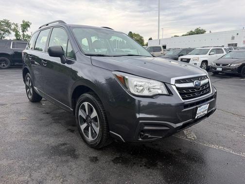 Dark Gray Metallic 2018 Subaru Forester 2.5i