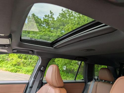 Deep Emerald Green Pearl 2026 Subaru Outback Touring XT