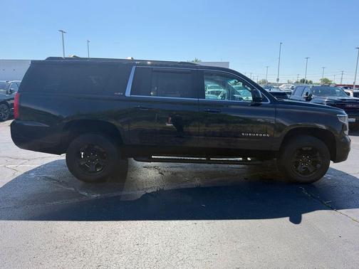 Black 2018 Chevrolet Suburban LT