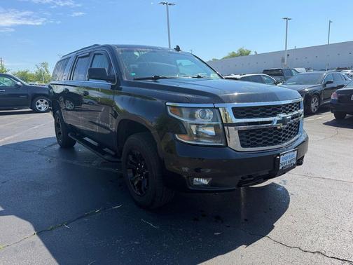 Black 2018 Chevrolet Suburban LT