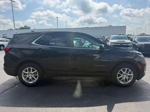 Mosaic Black Metallic 2023 Chevrolet Equinox 1LT