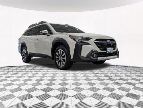 2023 Subaru Outback Touring