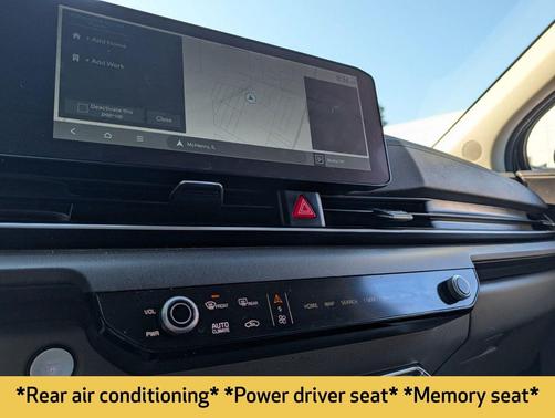 Aurora Black Pearl 2025 Kia Carnival EX