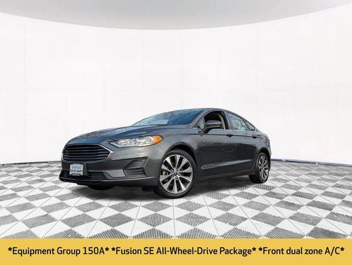2020 Ford Fusion SE