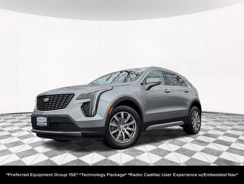 Argent Silver Metallic 2023 Cadillac XT4 Premium Luxury