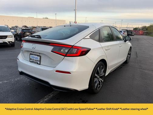 Platinum White Pearl 2023 Honda Civic EX-L