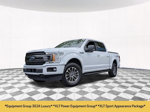 Oxford White 2019 Ford F-150 XLT