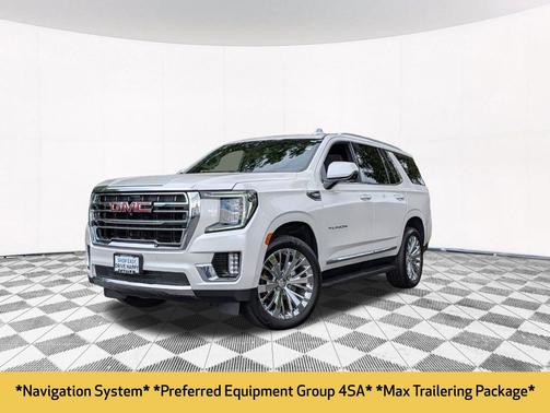 White Frost Tricoat 2022 GMC Yukon SLT