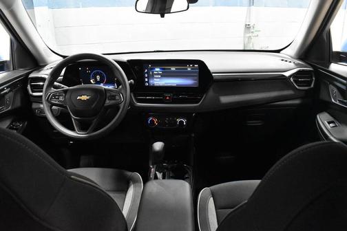 Fountain Blue 2024 Chevrolet Trailblazer LT