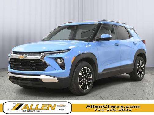 Fountain Blue 2024 Chevrolet Trailblazer LT