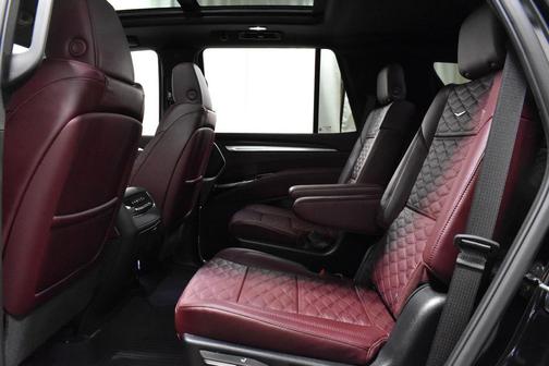 2025 Cadillac Escalade Premium Luxury