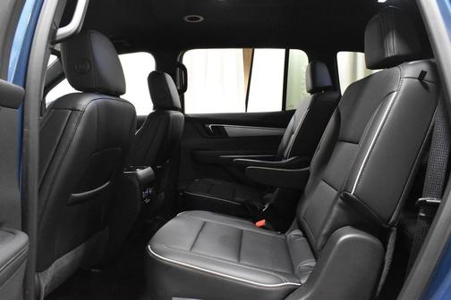 2025 Buick Enclave Preferred FWD