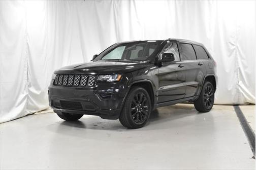 2021 Jeep Grand Cherokee Laredo