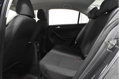 2015 Volkswagen Jetta Man S w/Technology