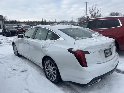 2023 Cadillac CT5 Premium Luxury