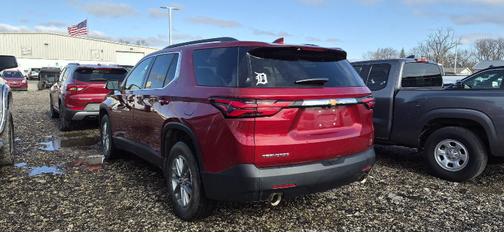 Radiant Red Tintcoat 2023 Chevrolet Traverse LT Cloth