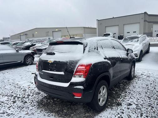 2022 Chevrolet Trax LS