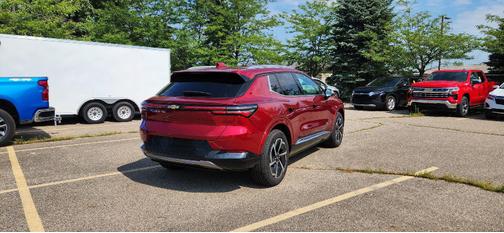 2025 Chevrolet Equinox EV LT
