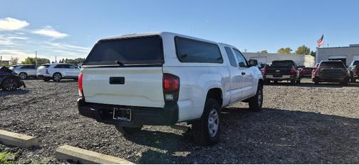 2019 Toyota Tacoma SR