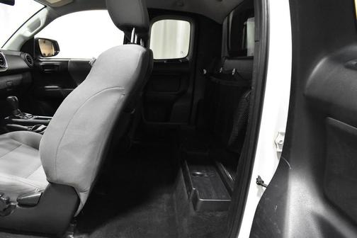 2019 Toyota Tacoma SR