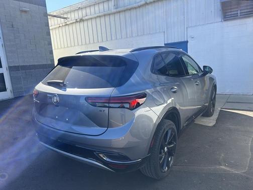 2020 Buick Envision FWD Essence