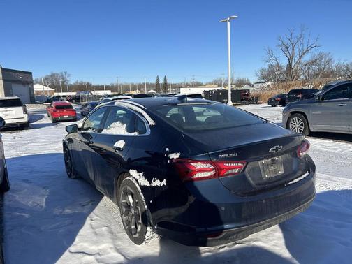 2020 Chevrolet Malibu FWD LT