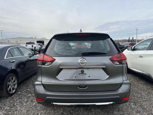 2019 Nissan Rogue S