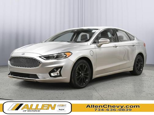 2020 Ford Fusion Plug-In Hybrid Titanium