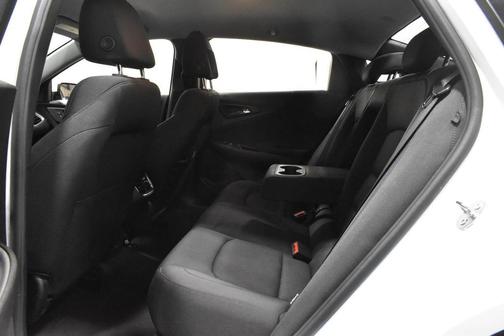 Summit White 2023 Chevrolet Malibu FWD 1LT