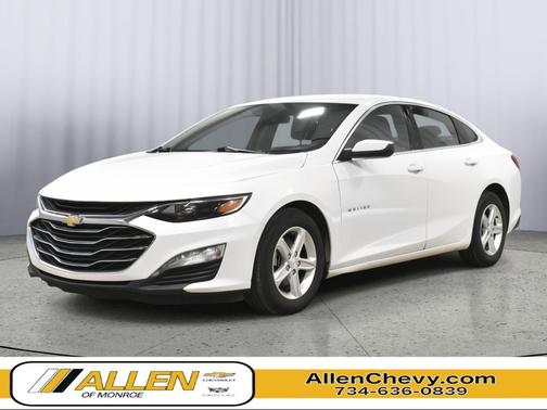 Summit White 2023 Chevrolet Malibu FWD 1LT