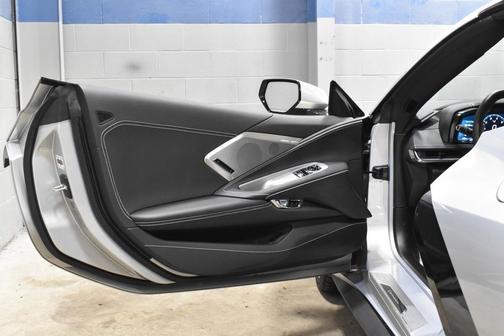 2024 Chevrolet Corvette Stingray w/2LT