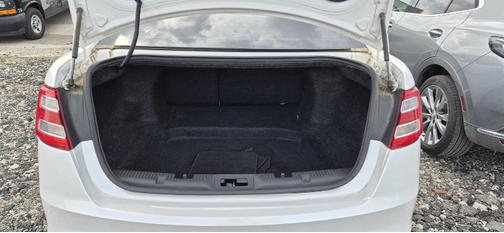 White Platinum Metallic Tri-Coat 2014 Ford Taurus SHO