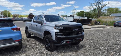 Silver Ice Metallic 2022 Chevrolet Silverado 1500 Limited LT Trail Boss