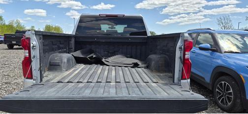 Silver Ice Metallic 2022 Chevrolet Silverado 1500 Limited LT Trail Boss