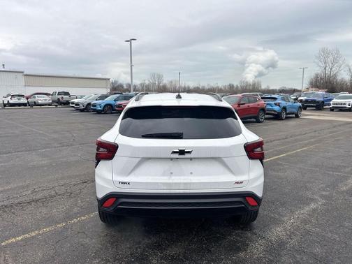 2026 Chevrolet Trax FWD 2RS