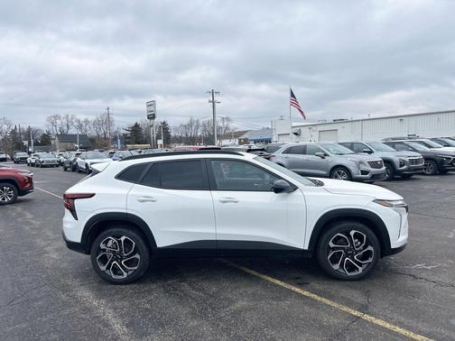 2026 Chevrolet Trax FWD 2RS
