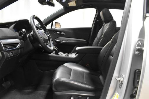 Radiant Silver Metallic 2020 Cadillac XT4 Premium Luxury