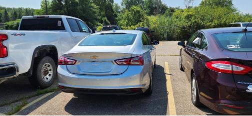 2021 Chevrolet Malibu FWD LT