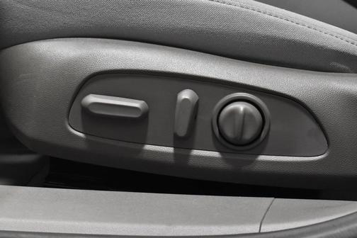 2021 Chevrolet Malibu FWD LT