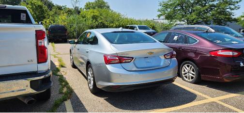 2021 Chevrolet Malibu FWD LT
