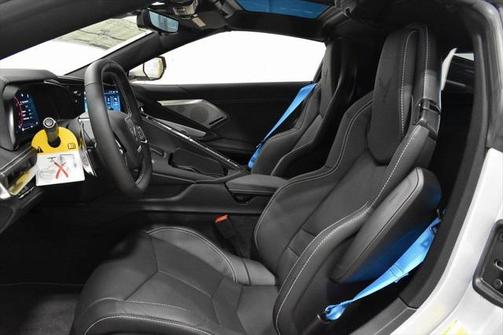 2024 Chevrolet Corvette Stingray w/2LT